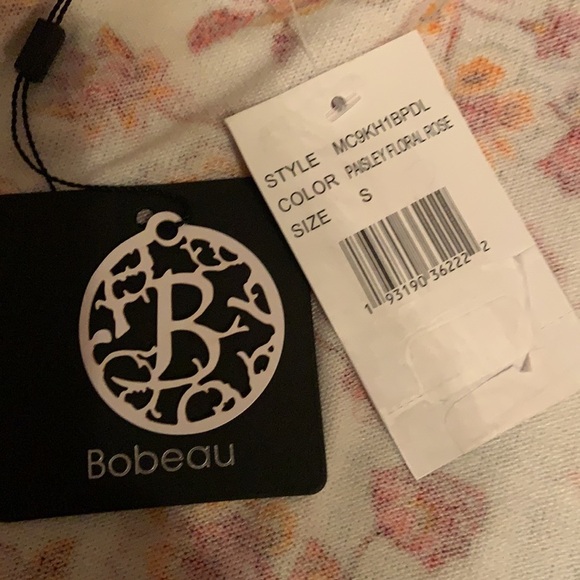 Bobeau Open Front Cardigan in Paisley Floral Rose - Picture 9 of 11